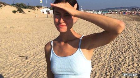 Узнал профессию незнакомки в крыму